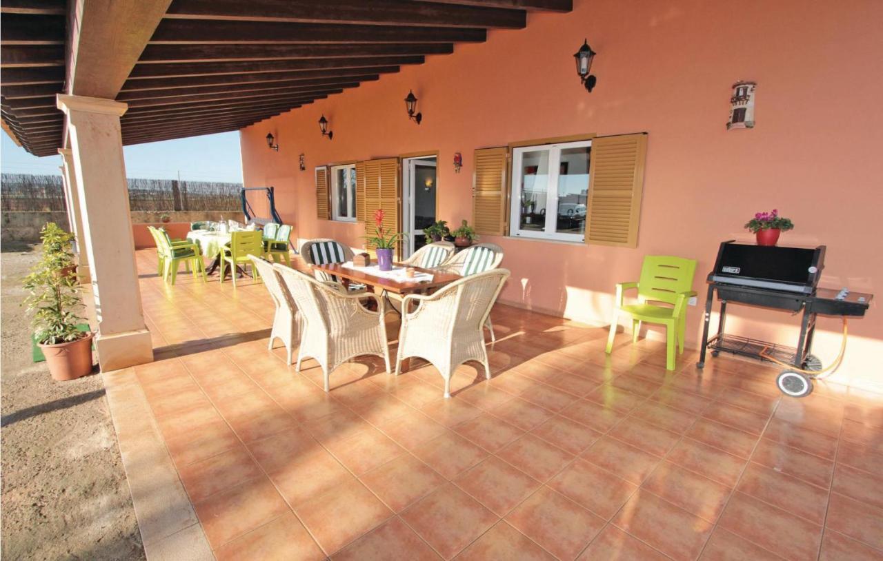 Gorgeous Home In Muro With Kitchen Exterior foto